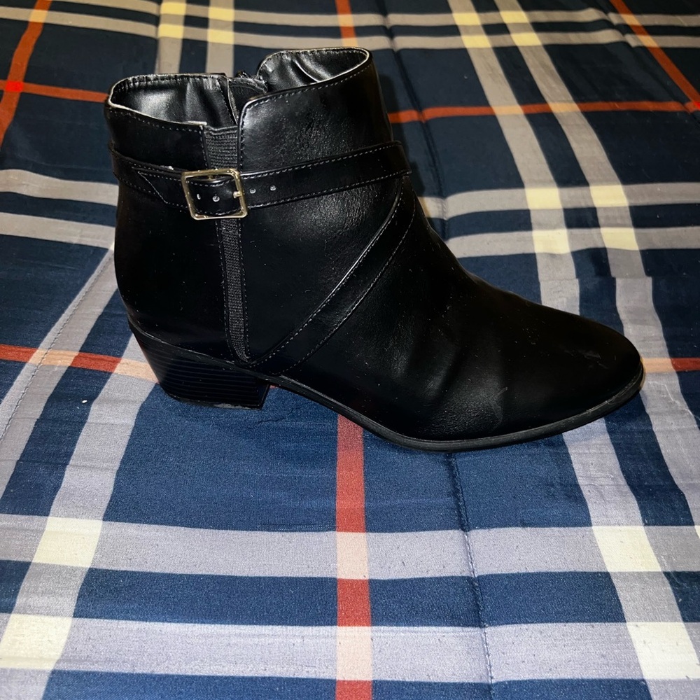 Karen Scott Falonn Ankle Boots - Picture 5 of 11